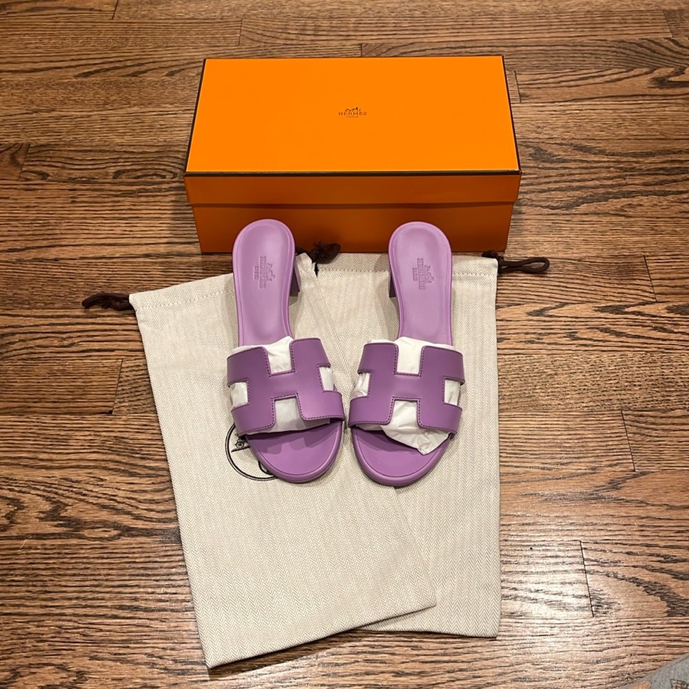 BRAND NEW Hermes Lilac Purple Oasis Sandals 37.5